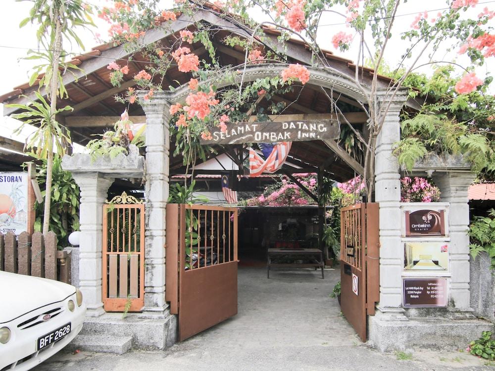 Ombak Inn Chalet Kampung Teluk Nipah Εξωτερικό φωτογραφία