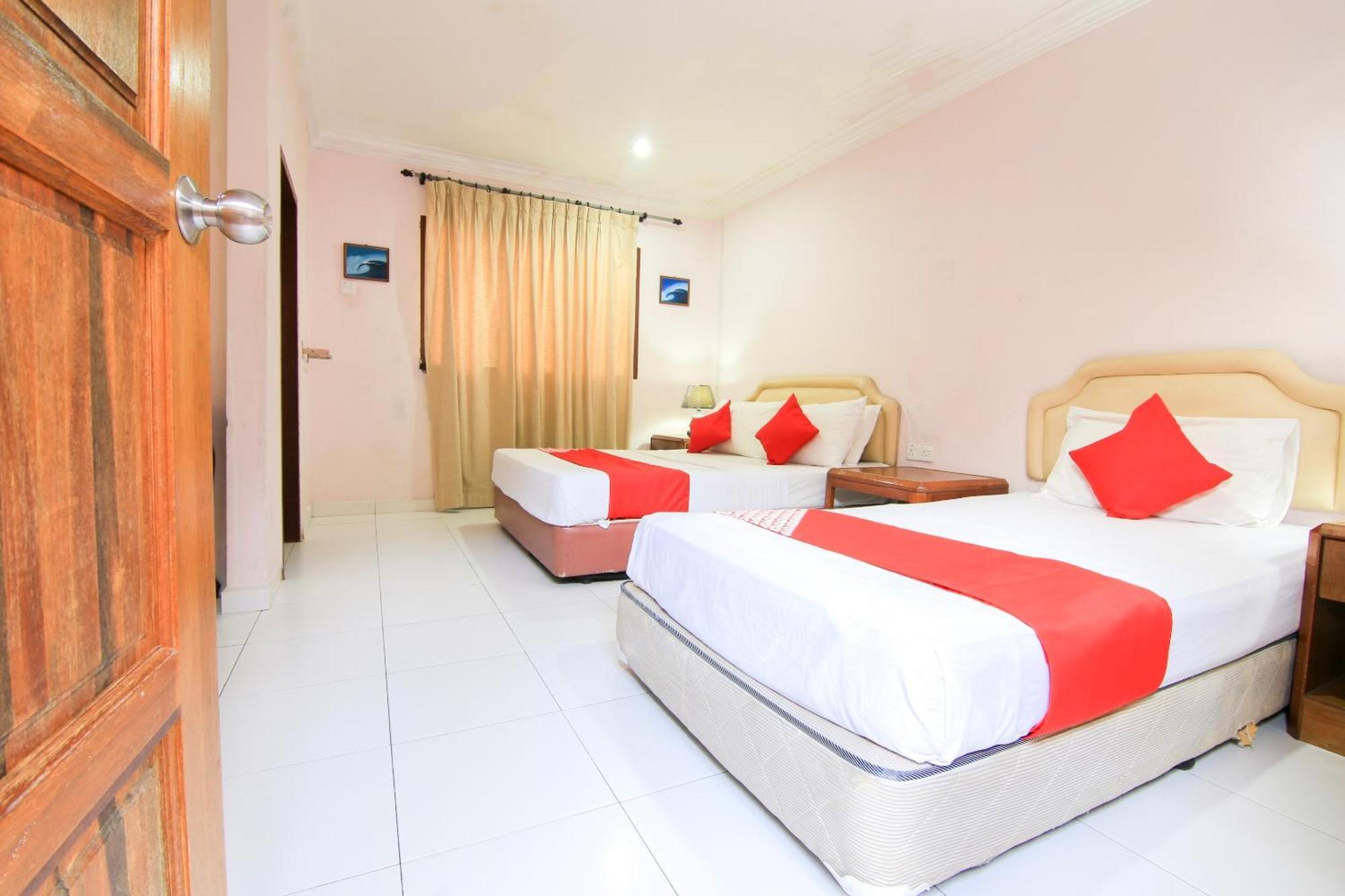 Ombak Inn Chalet Kampung Teluk Nipah Εξωτερικό φωτογραφία