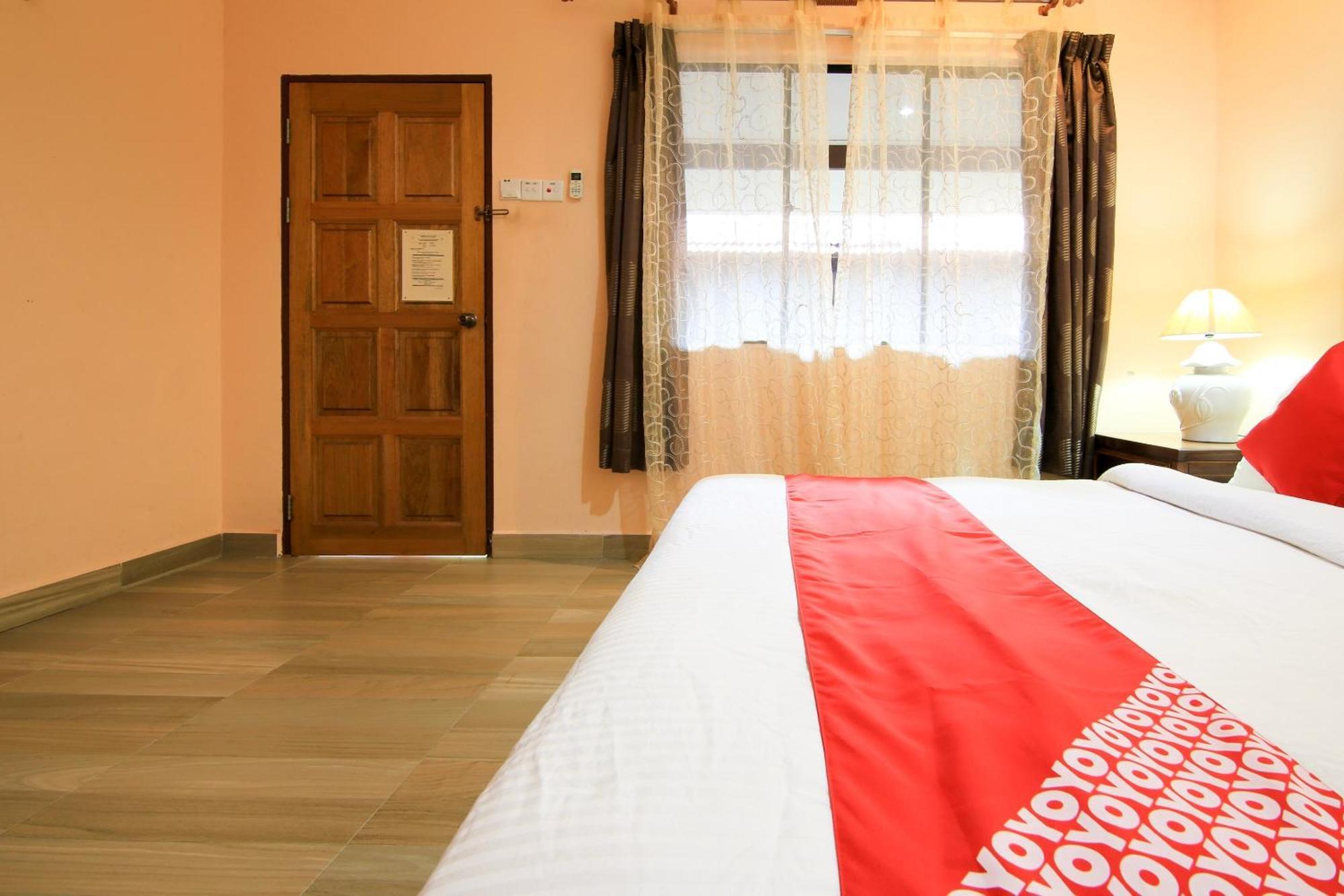 Ombak Inn Chalet Kampung Teluk Nipah Εξωτερικό φωτογραφία
