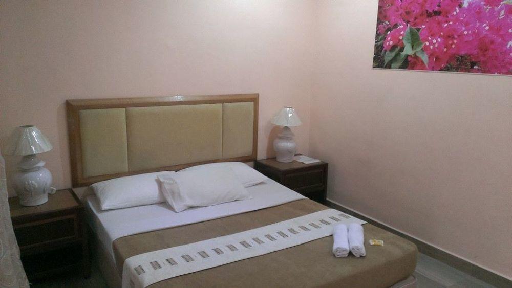 Ombak Inn Chalet Kampung Teluk Nipah Εξωτερικό φωτογραφία